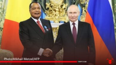 Le président congolais salue le courage et la résilience des Russes lors d'une visite au Kremlin